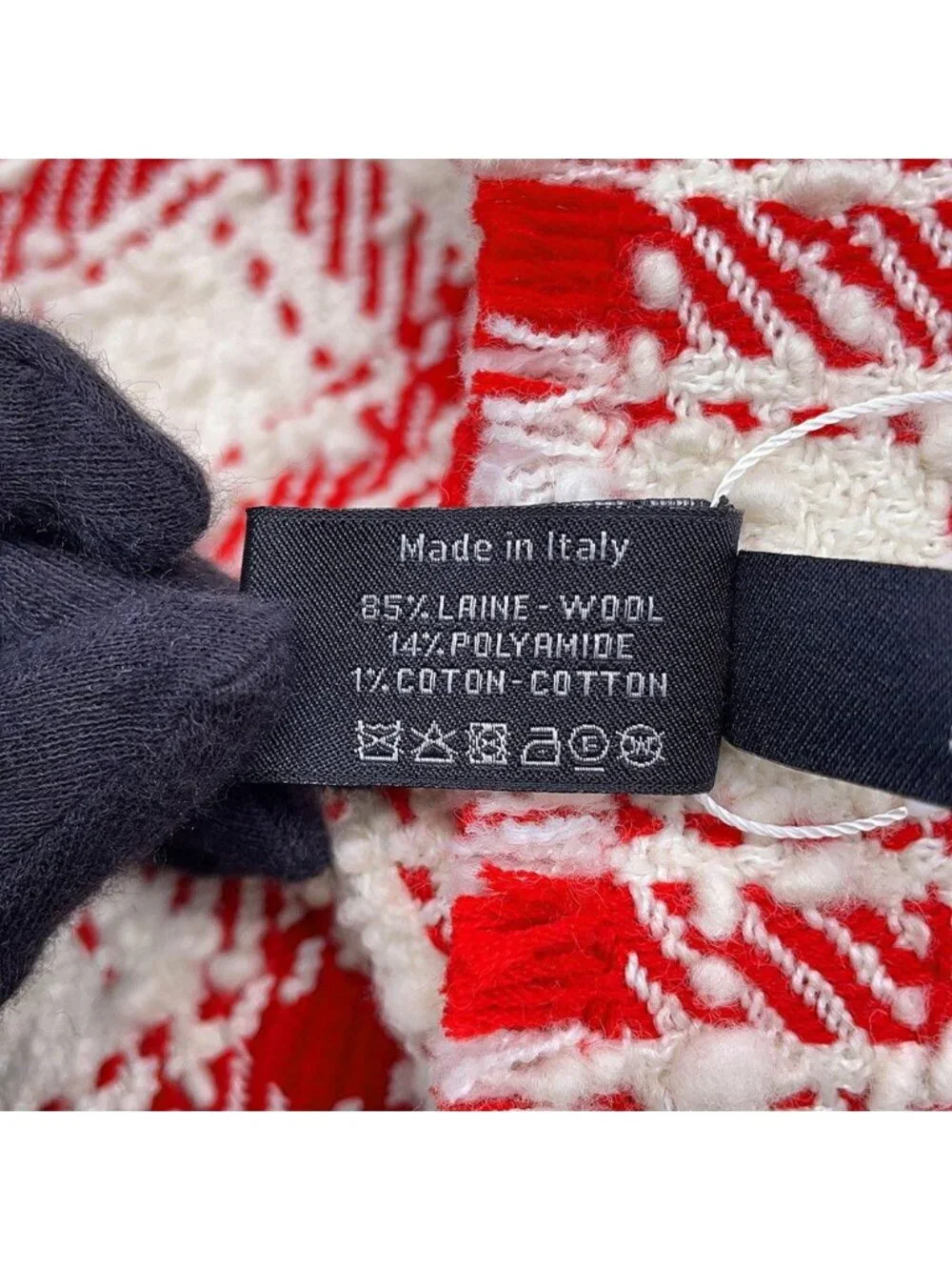 Chanel shawl cc
